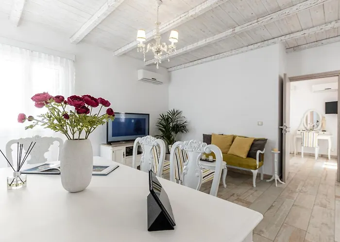 Апартаменты Nektar, Luxury In Chora Naxos